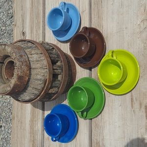 Vtg Homer Laughlin HLC Fiesta Ware Coffe Tea Mugs & Saucers Set (5) Retired